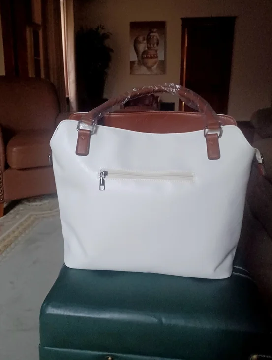 WHITE & BROWN SHOULDER BAG w/GENUINE LEATHER ACCENTS/TRIM-(NEW) - Picture 2 of 10